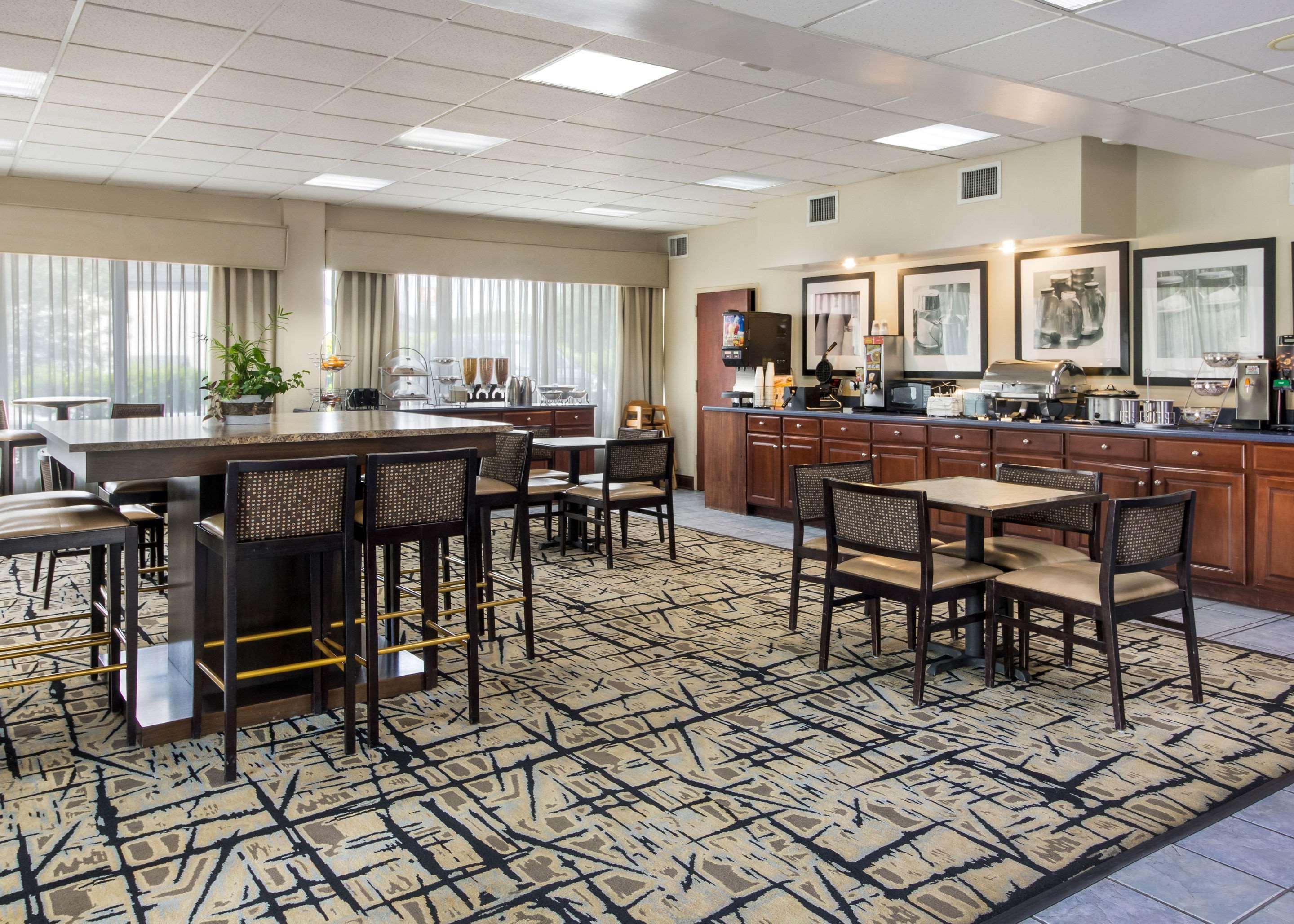 Clarion Inn Cleveland Near University Dış mekan fotoğraf